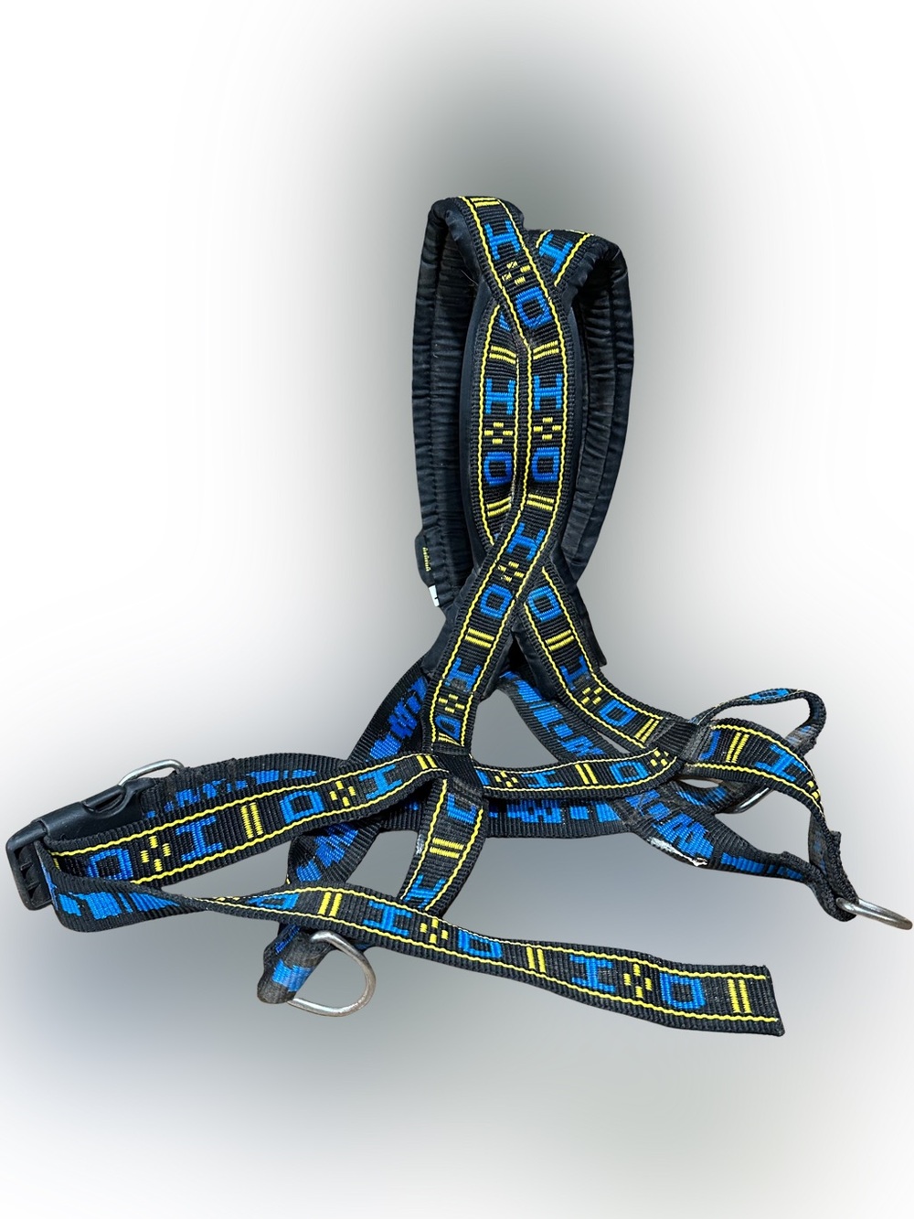 Howling Dog Alaska Dog Distance Harness Size Large Fits 21-22 inches (60-69 Ibs)